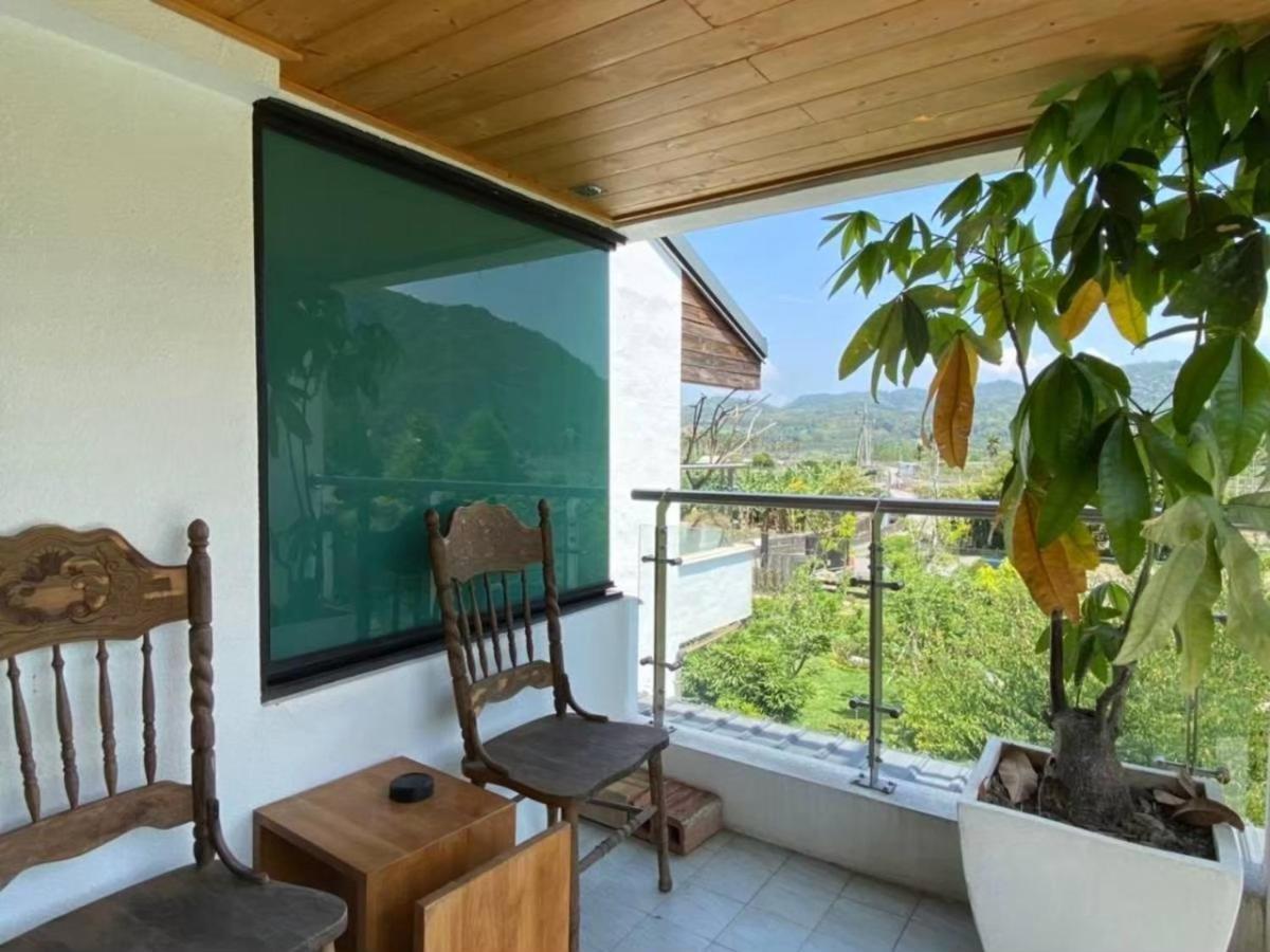 Roaming Cloud Sun Moon Lake B&B Yuchi Exterior foto