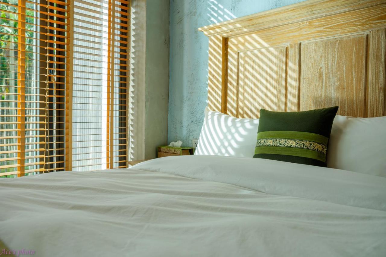Roaming Cloud Sun Moon Lake B&B Yuchi Exterior foto